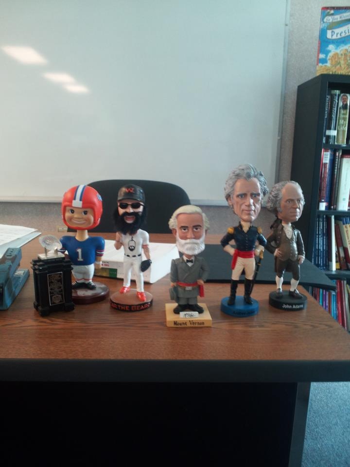 Bobbleheads For Work- Great Ideas